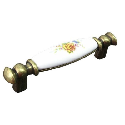  Мебельная ручка RS115AB.4/96/W02